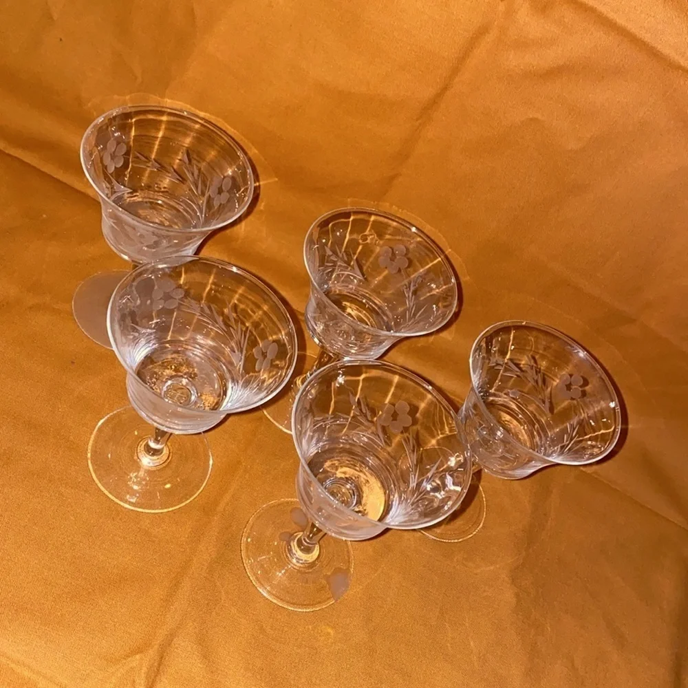 Vintage Set of 4 plus one crystal small glasses 4 1/3” tall